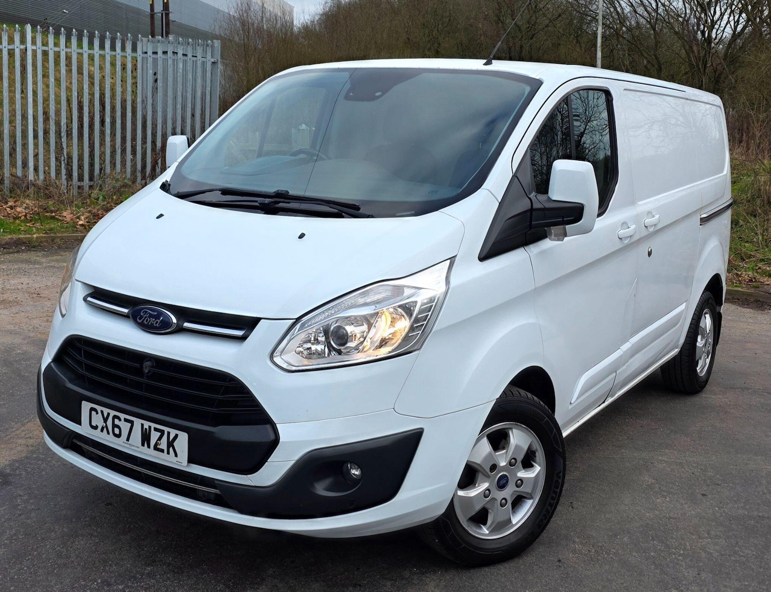 Used Ford Transit Custom for sale - 77768024: Photo 2