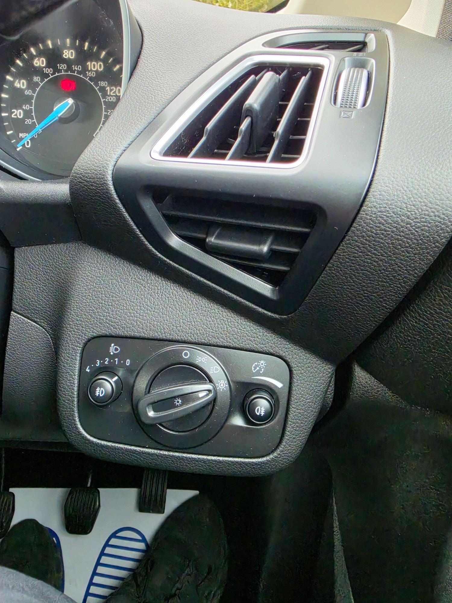 Used Ford Grand C-Max 2018 for sale - 78127685: Photo 24