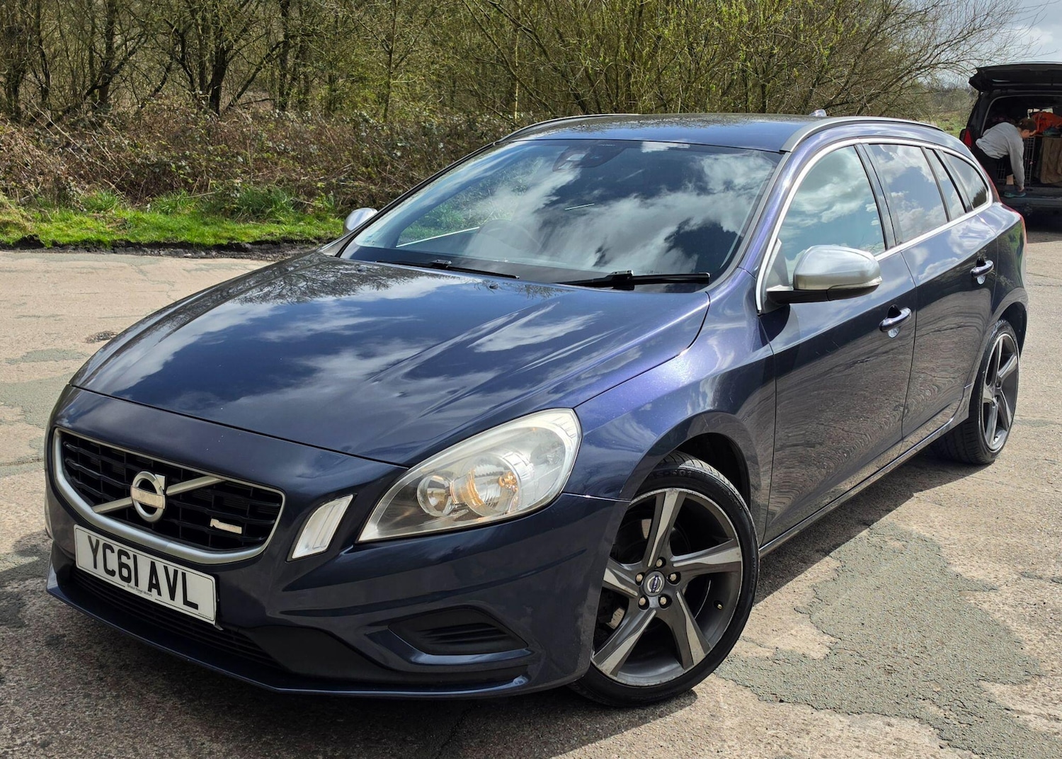 Used Volvo V60 2011 for sale - 78058343: Photo 2