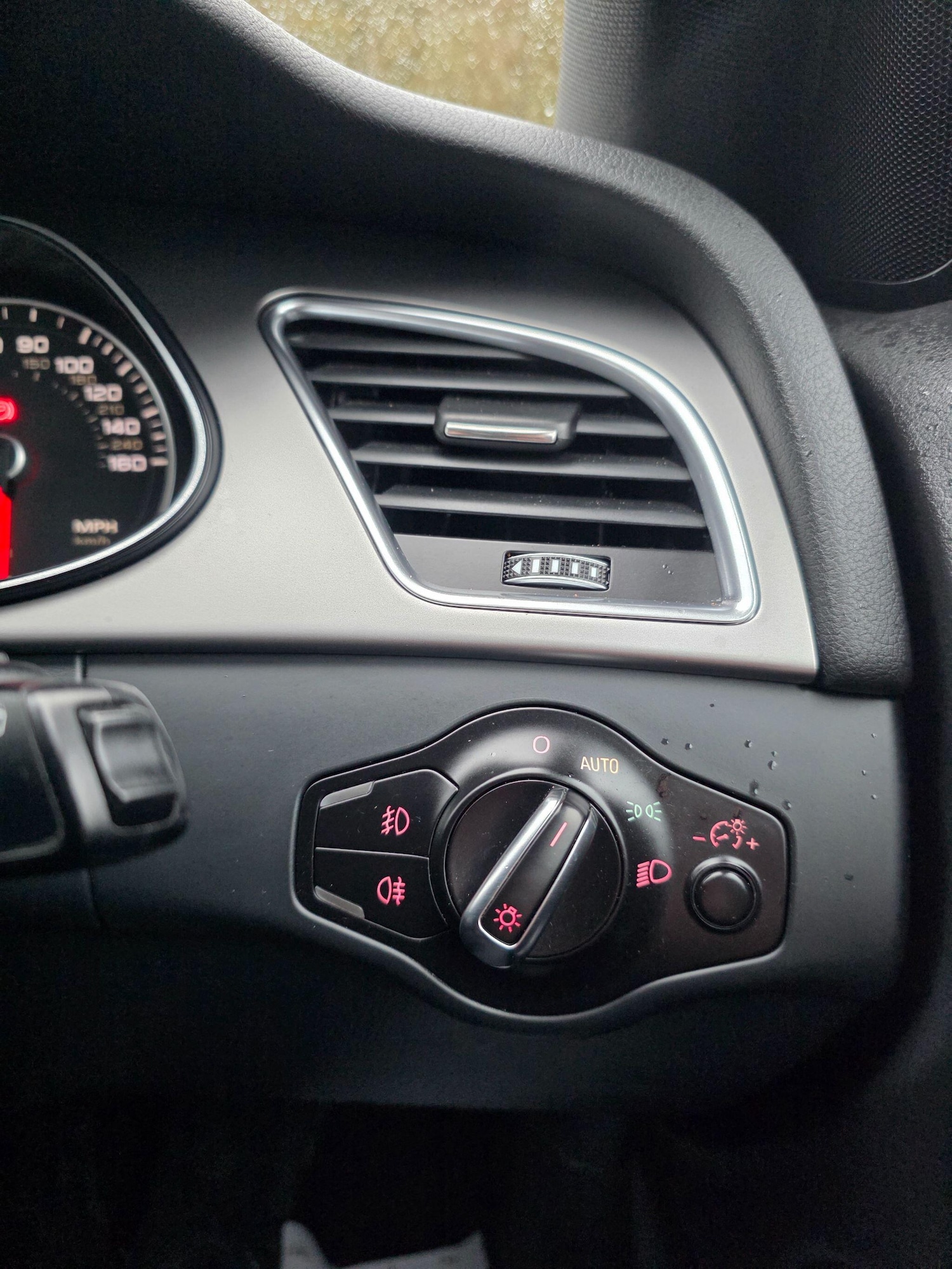 Used Audi A4 2013 for sale - 77696392: Photo 23