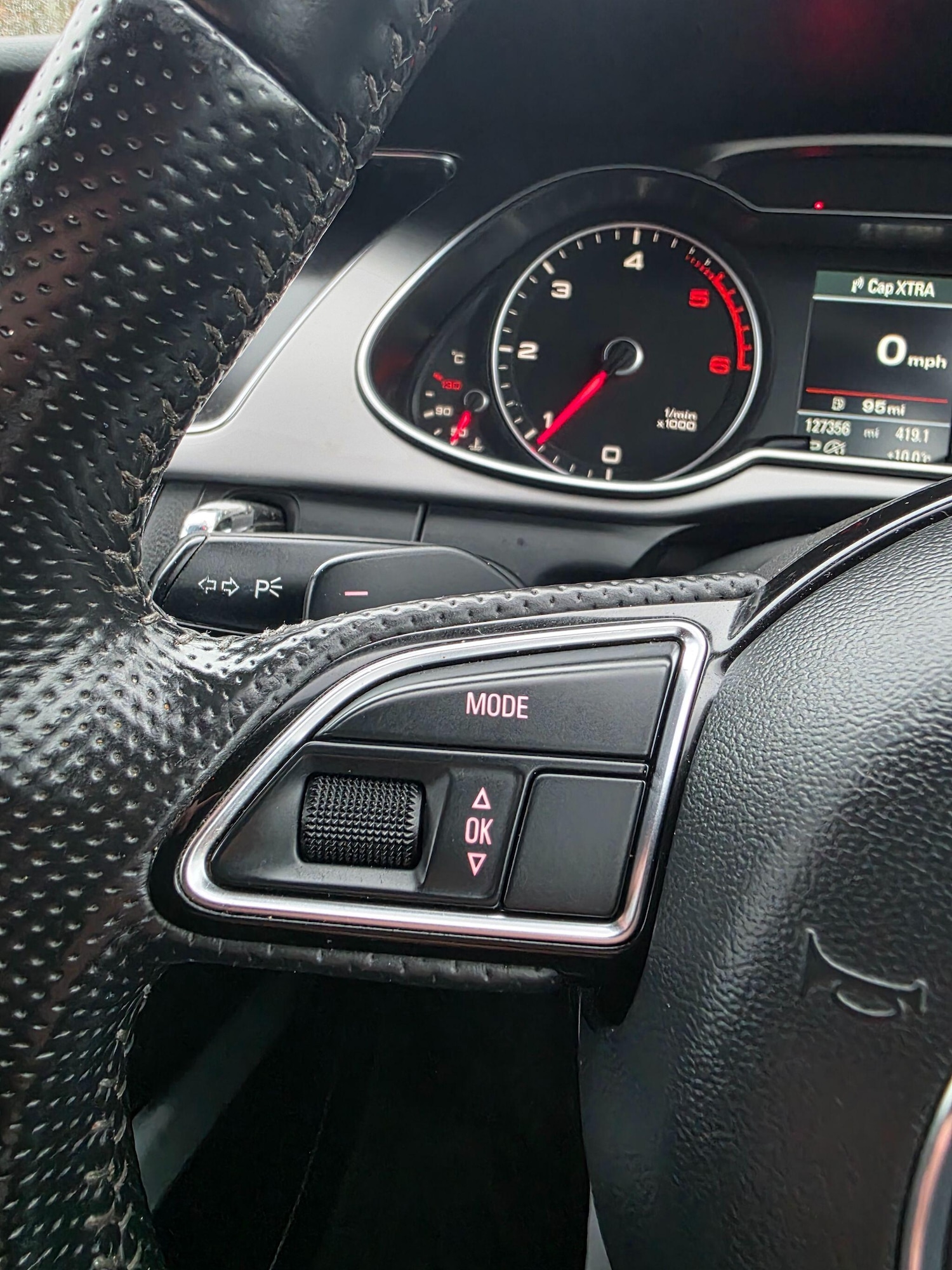 Used Audi A4 2013 for sale - 77696392: Photo 25