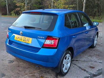 Used Skoda Fabia 2015 for sale - 77290883: Photo