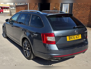 Used Skoda Octavia 2015 for sale - 79509237: Photo
