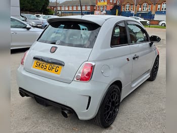 Used Abarth 595 2015 for sale - 79814521: Photo