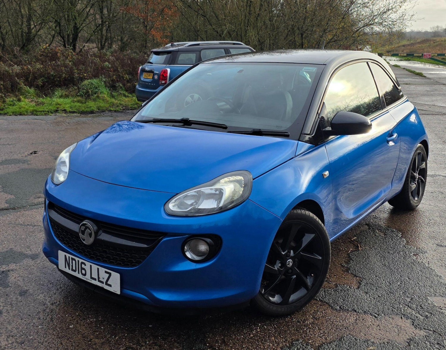 Used Vauxhall ADAM 2016 for sale - 77255569: Photo 2