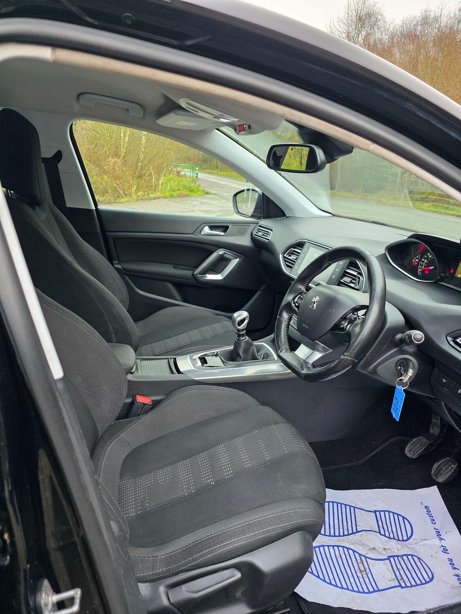 Used Peugeot 308 2015 for sale - 77278981: Photo 11