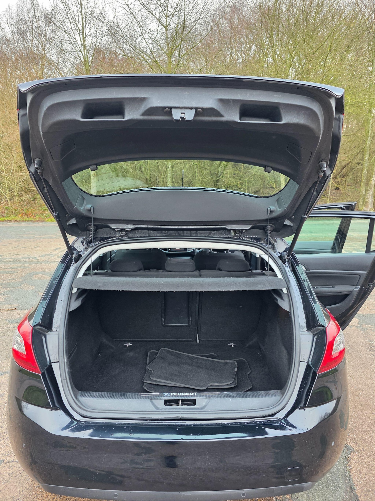 Used Peugeot 308 2015 for sale - 77278981: Photo 13