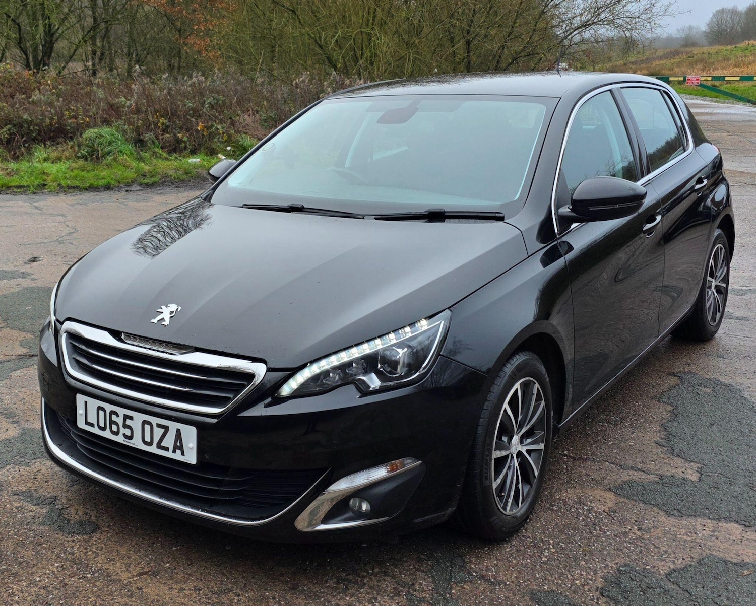 Used Peugeot 308 2015 for sale - 77278981: Photo 6