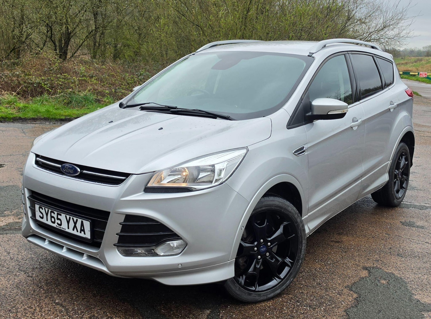 Used Ford Kuga 2015 for sale - 78086258: Photo 2