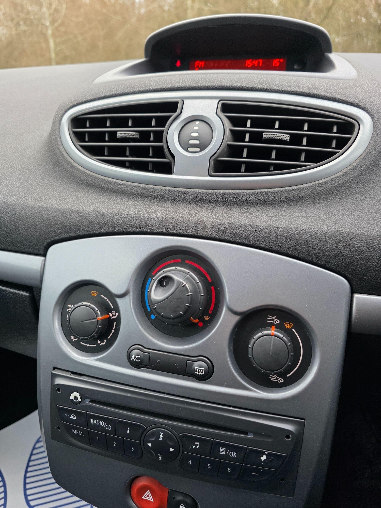 Used Renault Clio for sale - 77696494: Photo 18