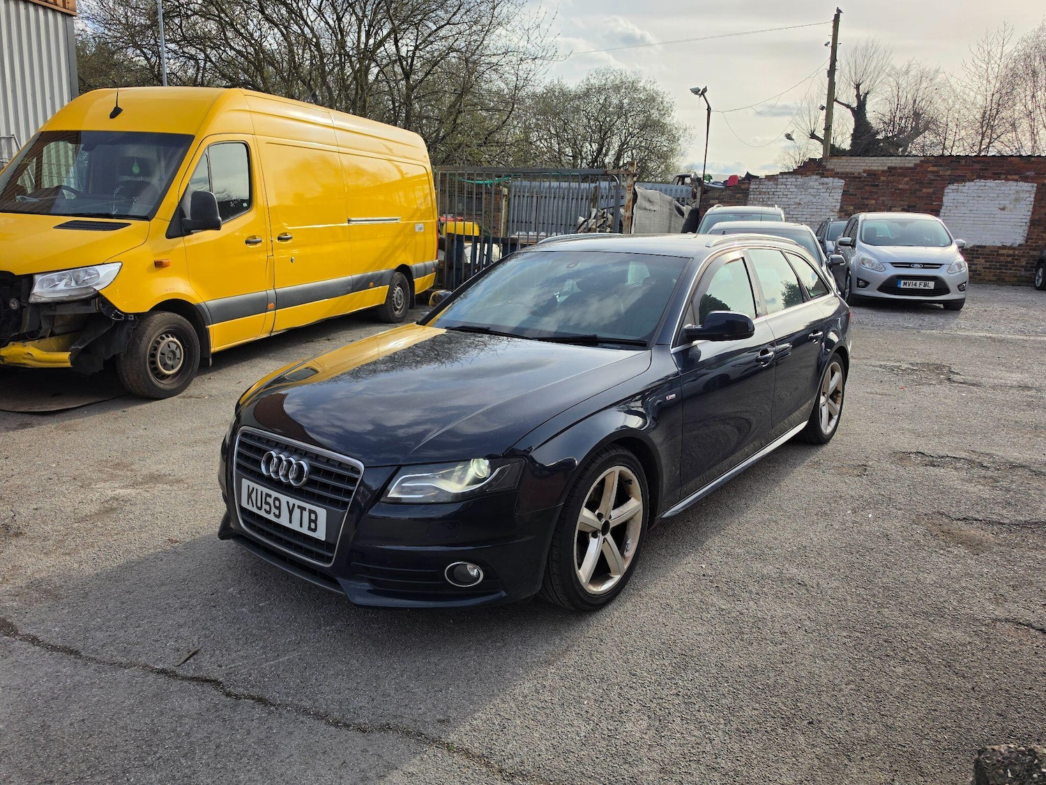 Used Audi A4 Avant for sale - 78116299: Photo 2