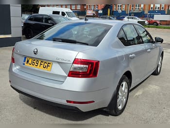Used Skoda Octavia 2019 for sale - 79747815: Photo