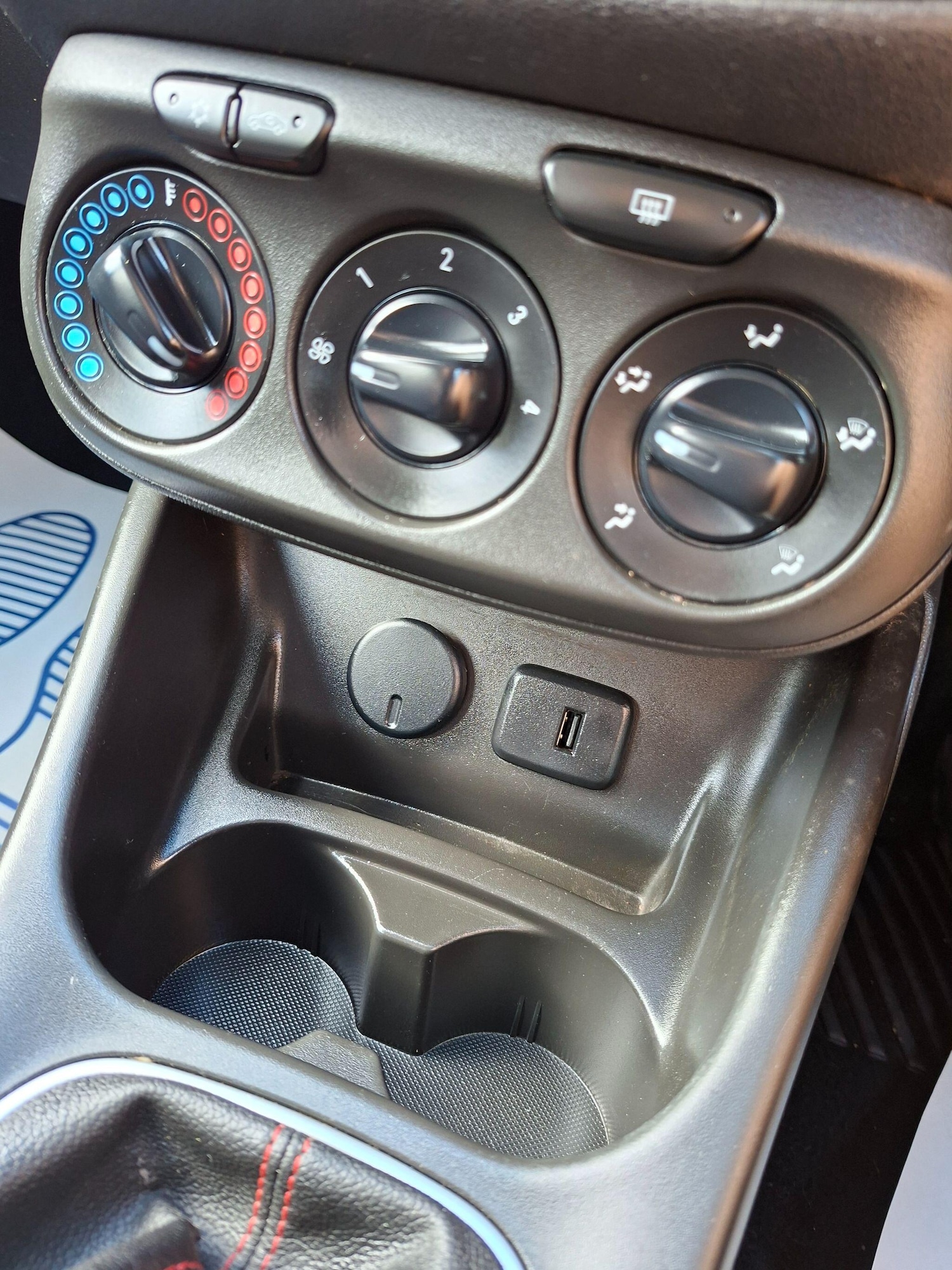 Used Vauxhall Corsa 2016 for sale - 77468051: Photo 18