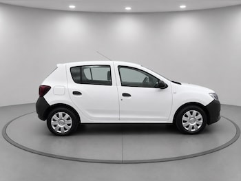 Used Dacia Sandero 2020 for sale - 79017381: Photo