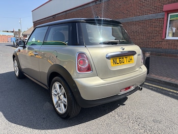 Used MINI Hatch 2010 for sale - 79010802: Photo