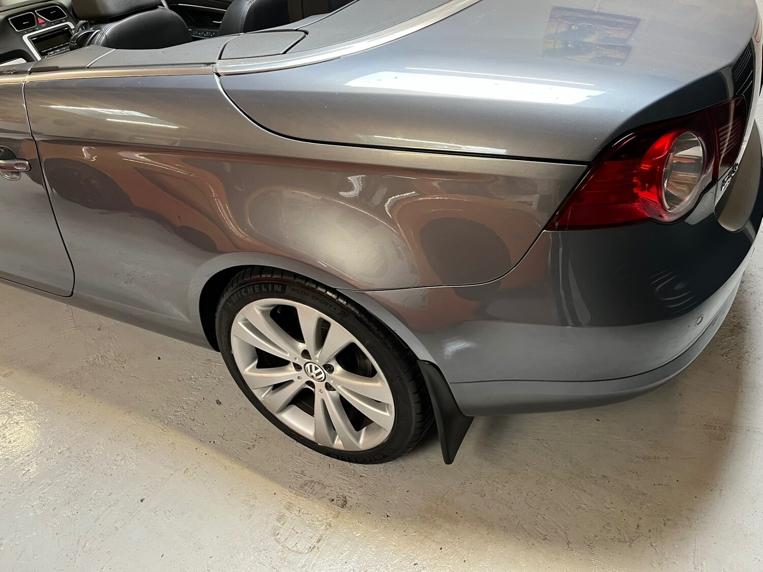 Used Volkswagen EOS 2009 for sale - 76325055: Photo 55