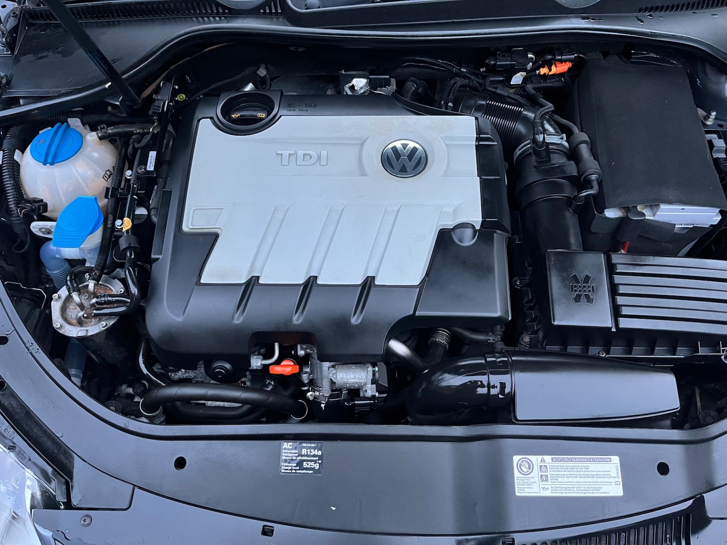 Used Volkswagen EOS 2009 for sale - 76325055: Photo 8