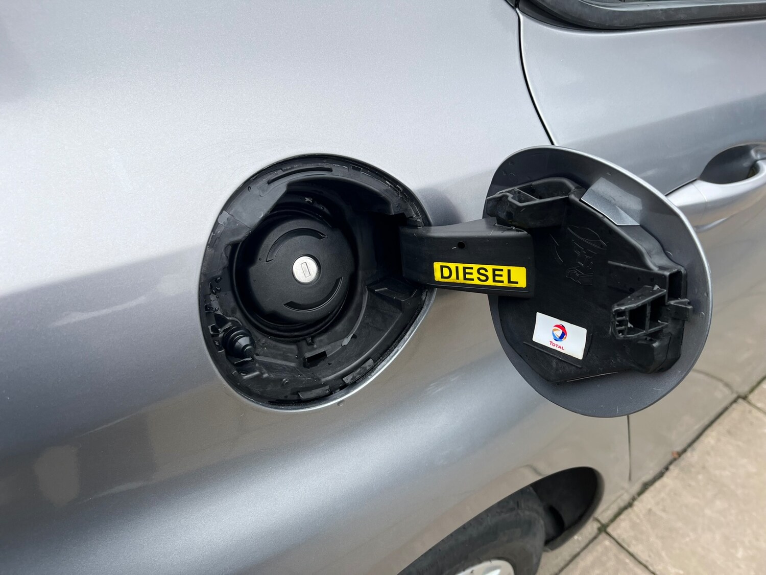 Used Peugeot 308 2015 for sale - 77622351: Photo 18