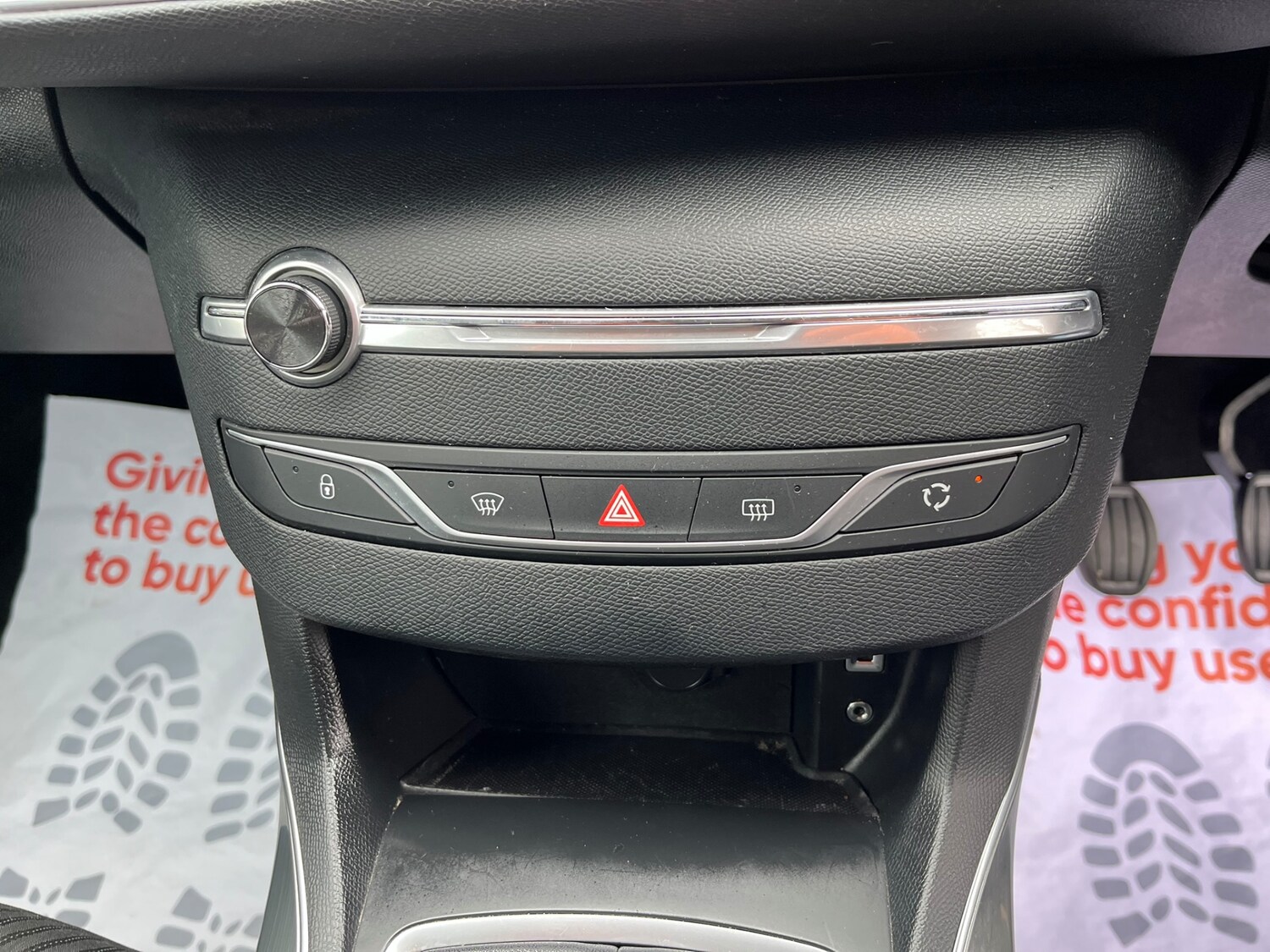 Used Peugeot 308 2015 for sale - 77622351: Photo 21