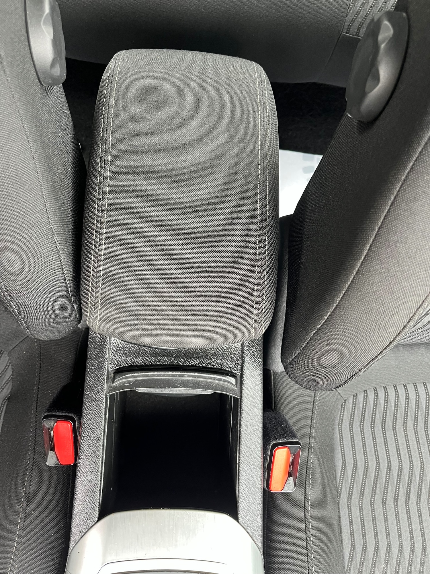 Used Peugeot 308 2015 for sale - 77622351: Photo 26