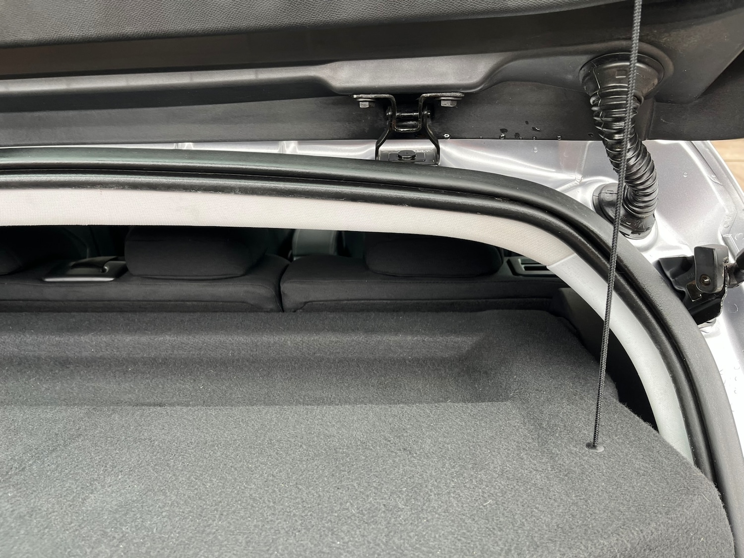 Used Peugeot 308 2015 for sale - 77622351: Photo 30