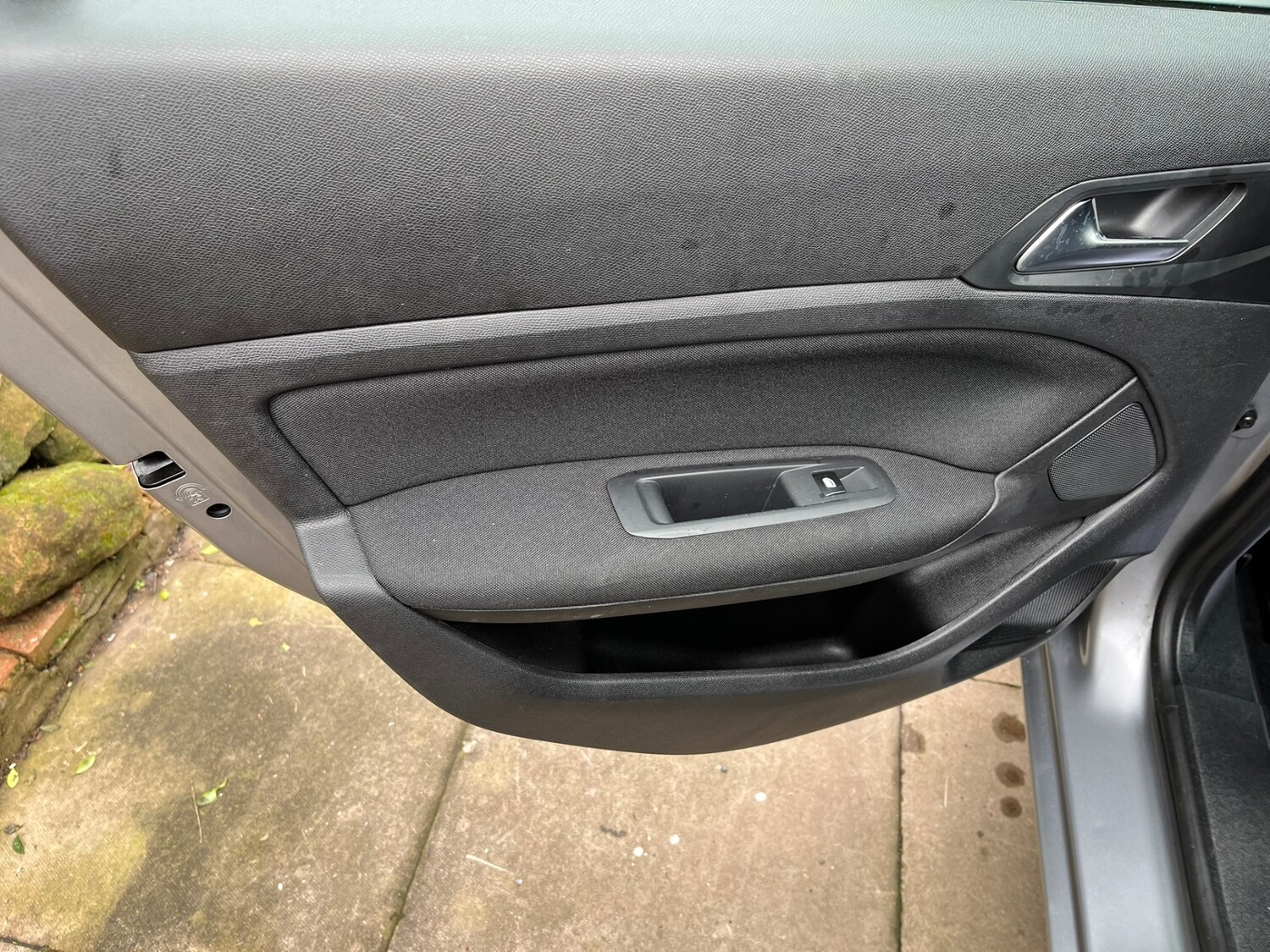 Used Peugeot 308 2015 for sale - 77622351: Photo 35