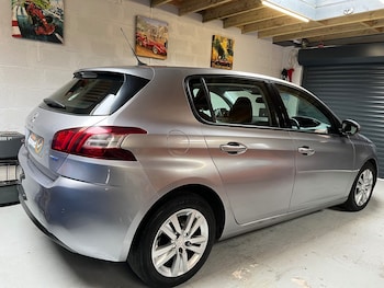 Used Peugeot 308 2015 for sale - 77622351: Photo