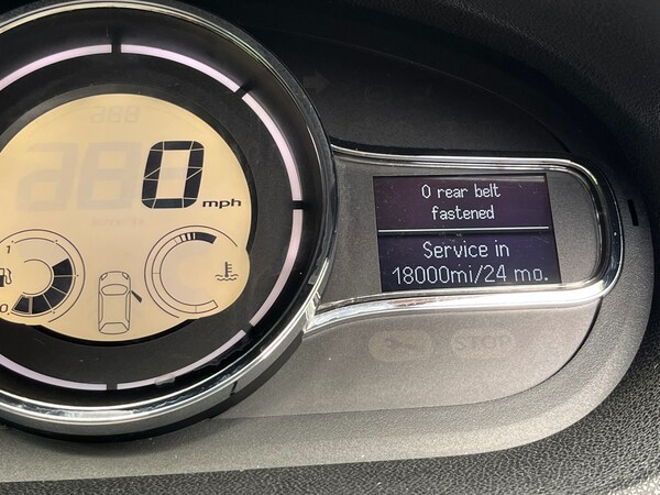 Used Renault Megane 2010 for sale - 74826005: Photo 28