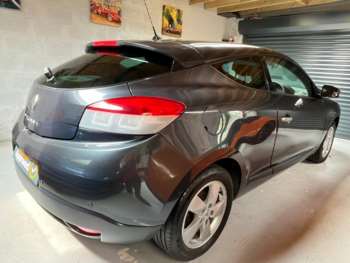 Used Renault Megane 2010 for sale - 74826005: Photo