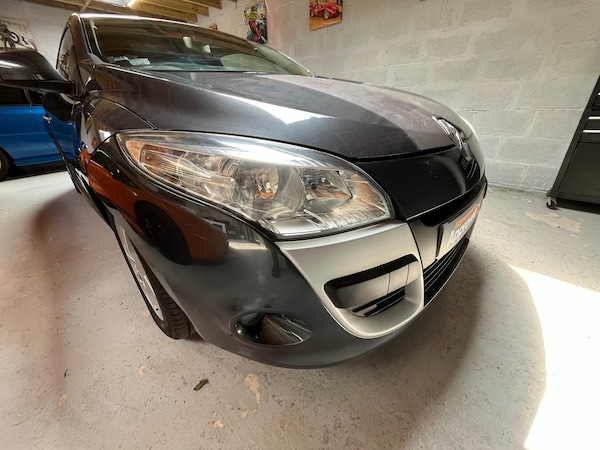 Used Renault Megane 2010 for sale - 74826005: Photo 55
