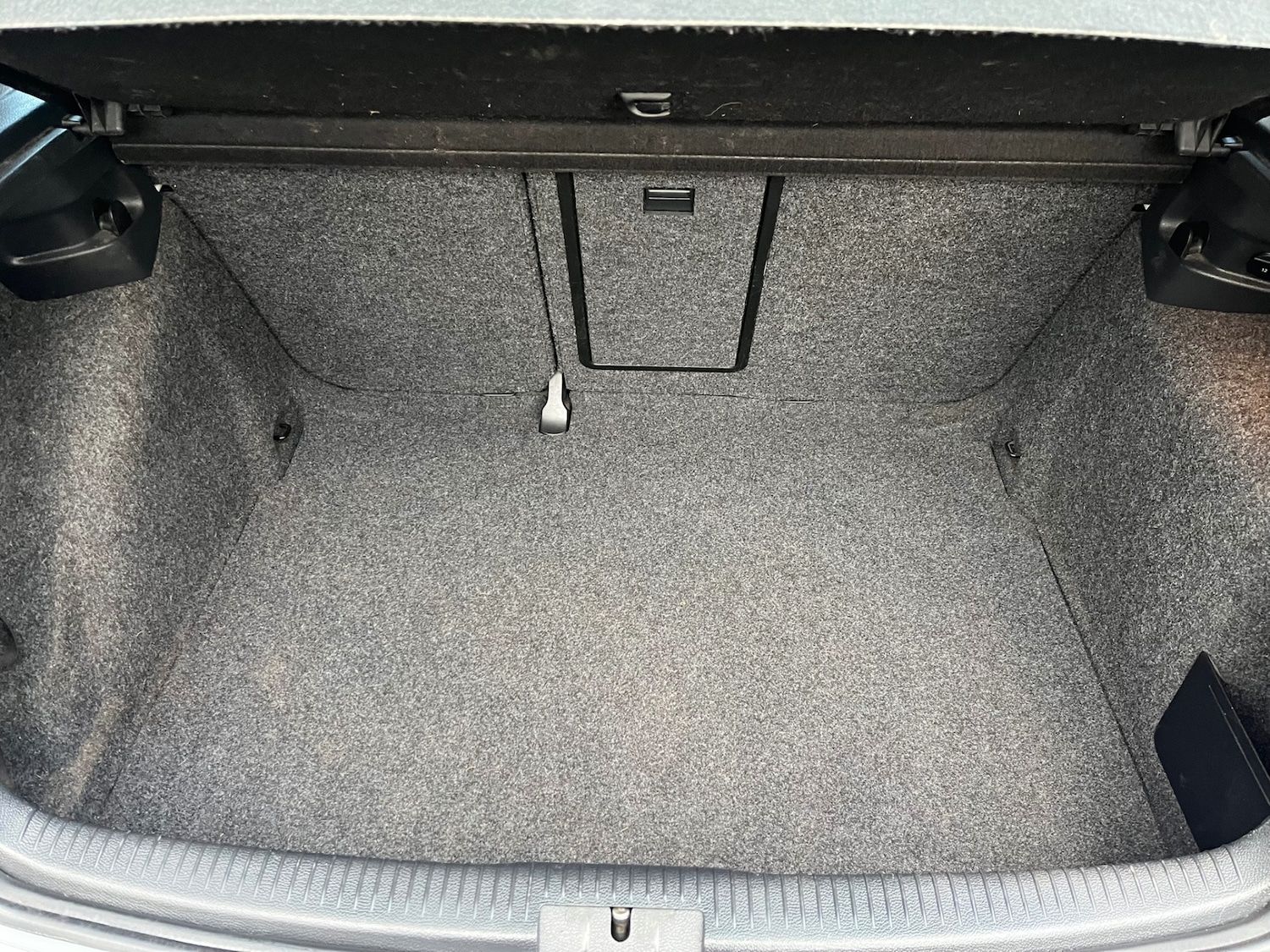 Used Volkswagen Golf 2010 for sale - 76712067: Photo 20