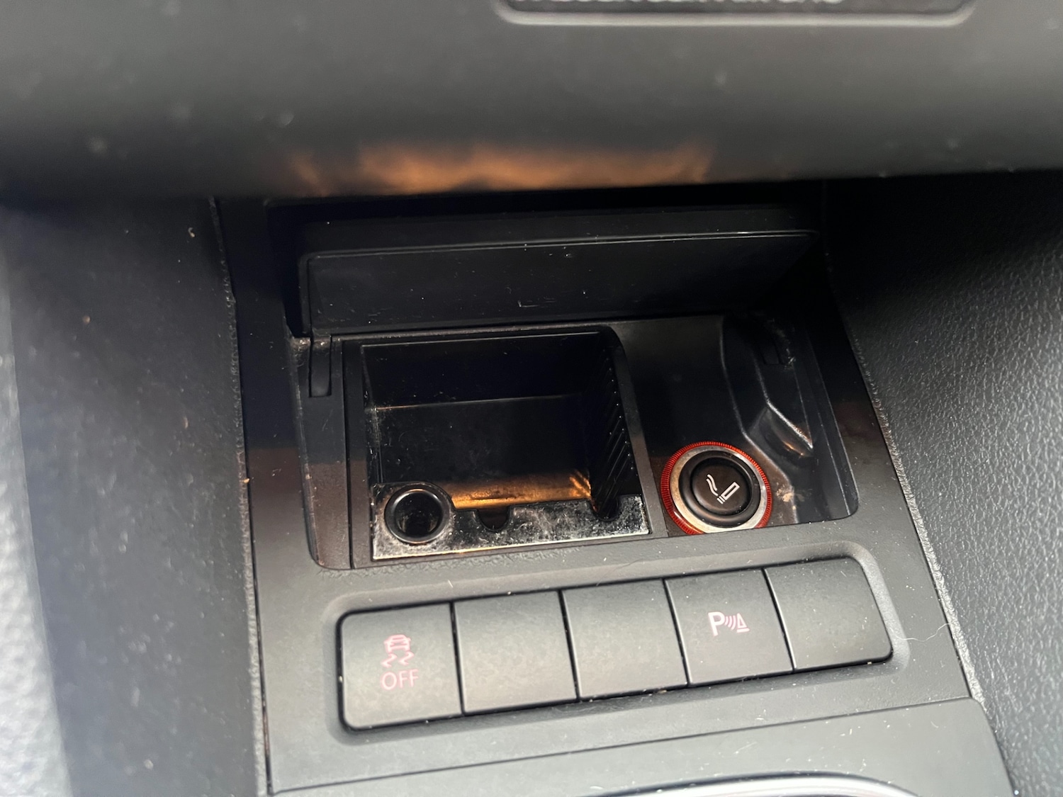 Used Volkswagen Golf 2010 for sale - 76712067: Photo 36