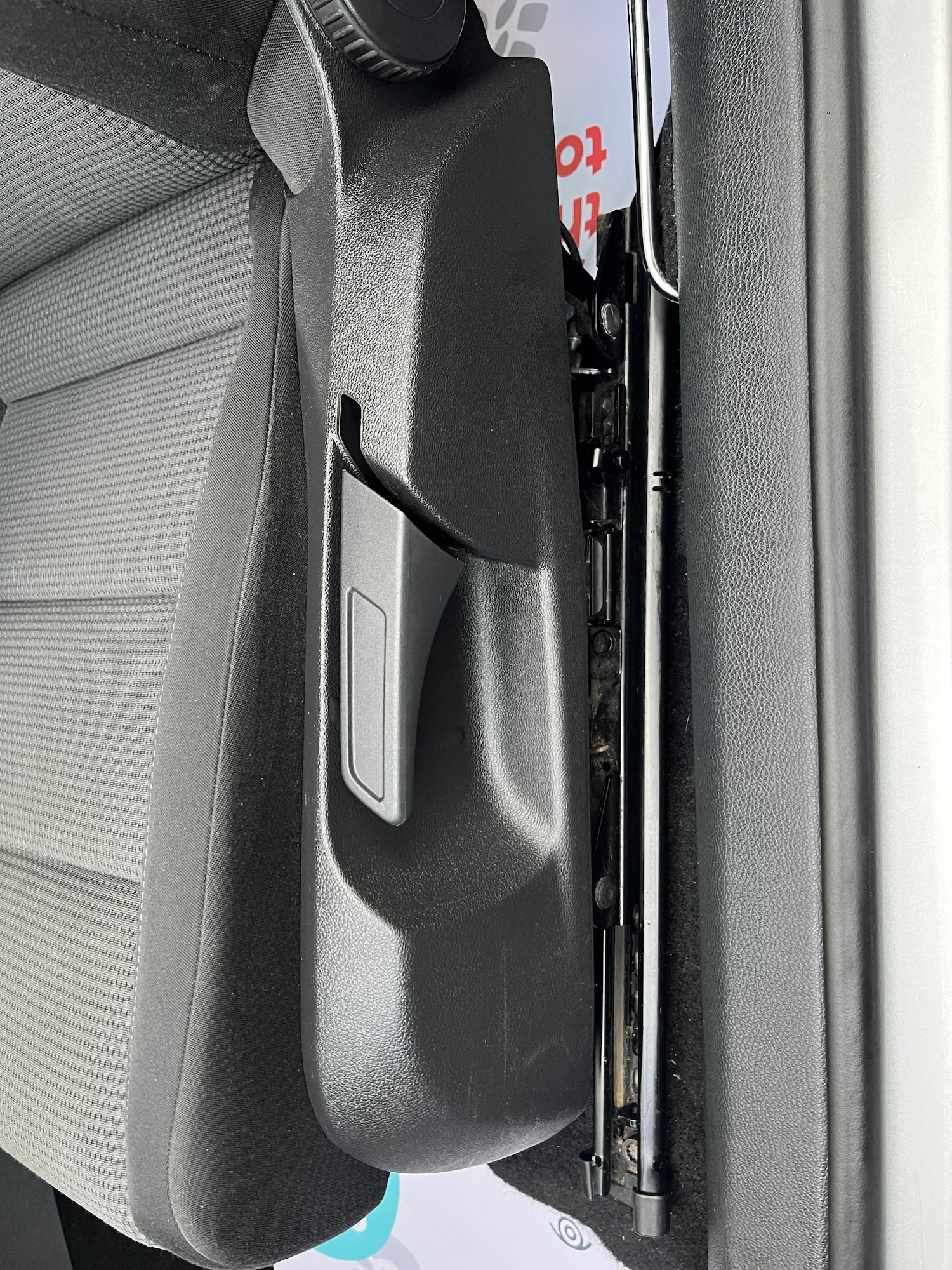 Used Volkswagen Golf 2010 for sale - 76712067: Photo 41