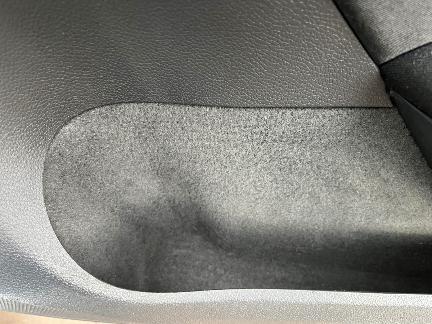 Used Volkswagen Golf 2010 for sale - 76712067: Photo 48