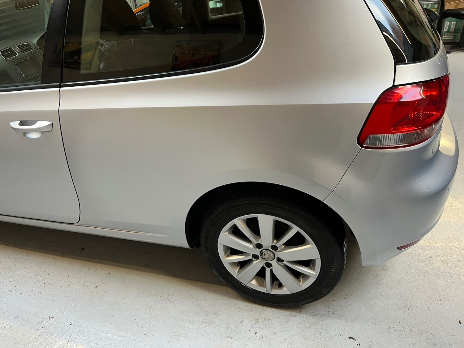 Used Volkswagen Golf 2010 for sale - 76712067: Photo 53