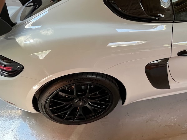 Used Porsche Cayman 2024 for sale - 75424727: Photo 23