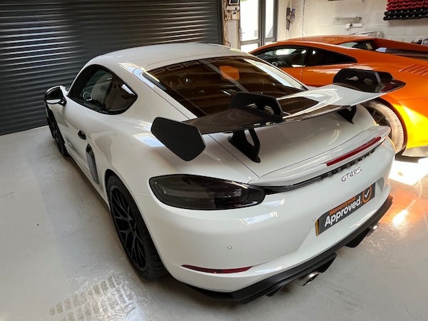 Used Porsche Cayman 2024 for sale - 75424727: Photo 28