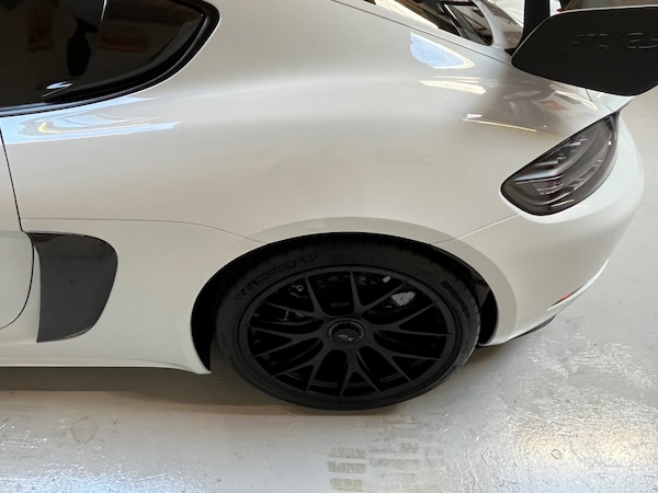 Used Porsche Cayman 2024 for sale - 75424727: Photo 29