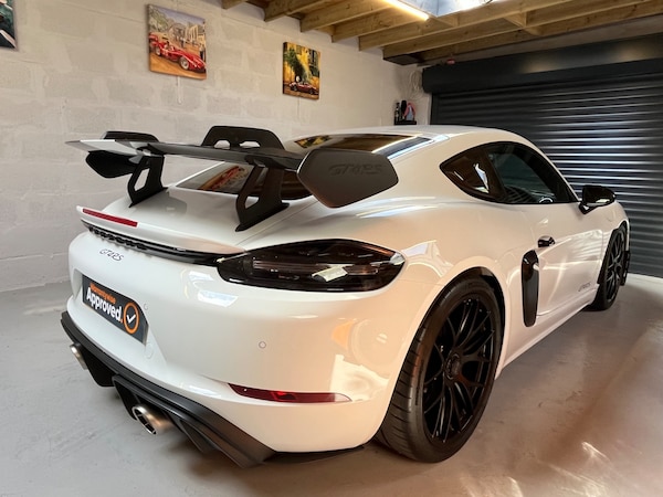 Used Porsche Cayman 2024 for sale - 75424727: Photo 5