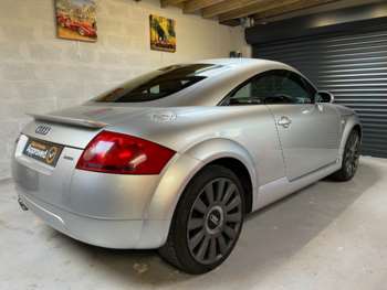 Used Audi TT 2001 for sale - 74240509: Photo