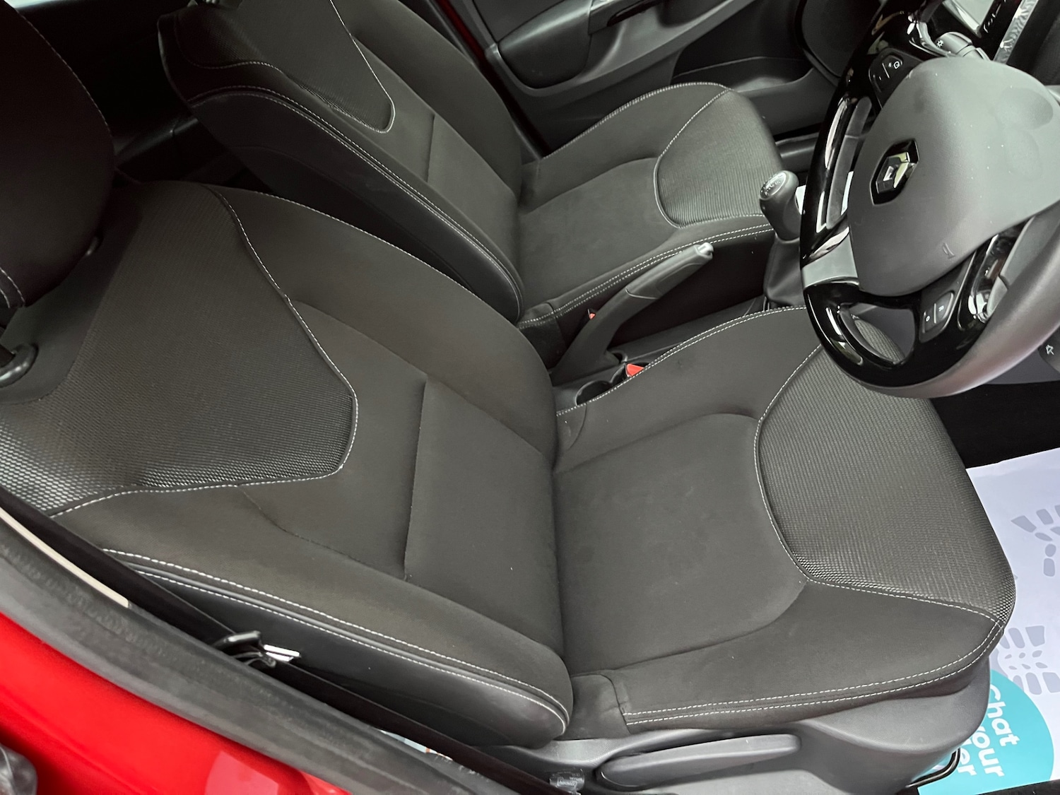 Used Renault Clio 2015 for sale - 76884783: Photo 12