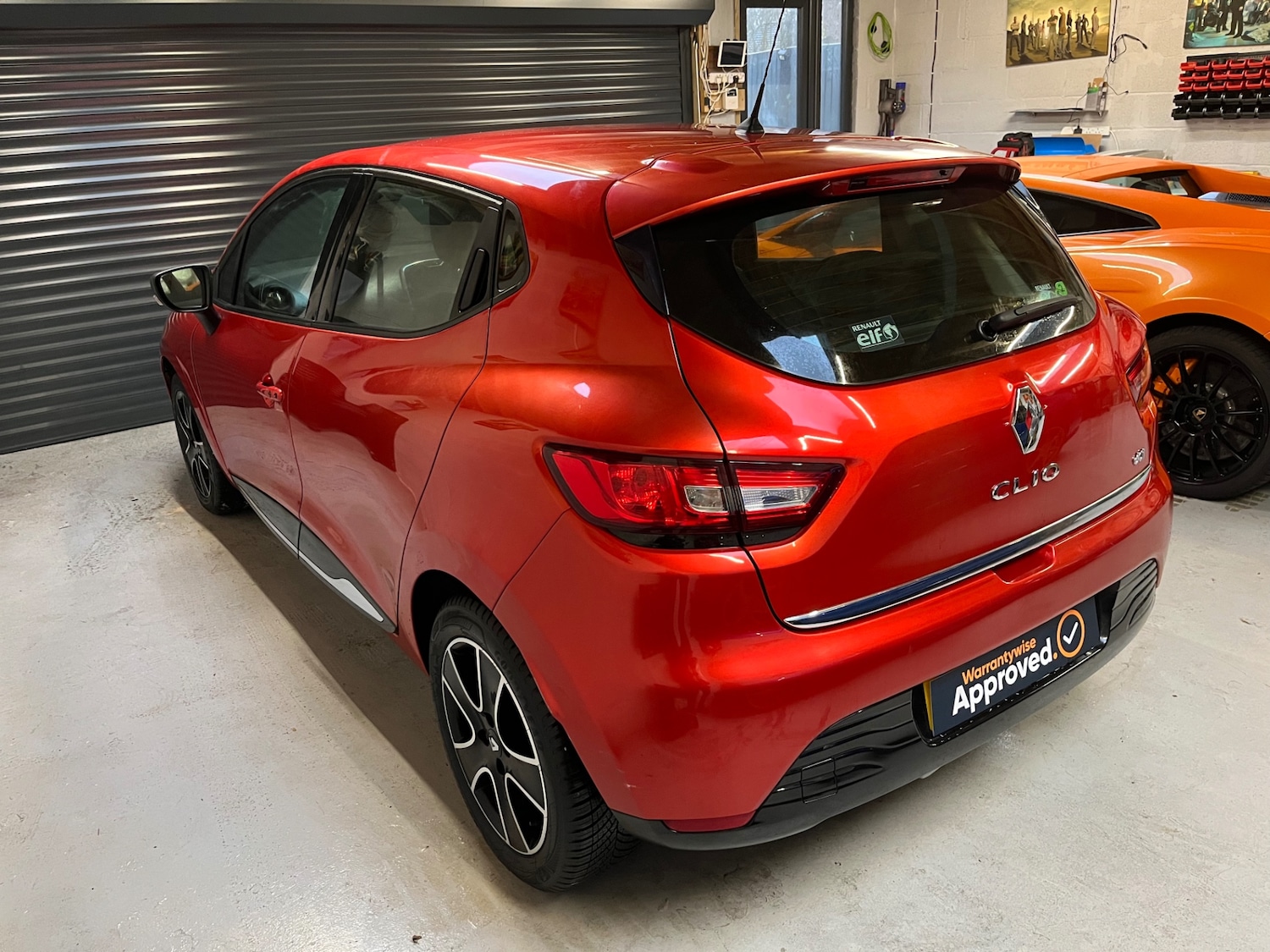 Used Renault Clio 2015 for sale - 76884783: Photo 42
