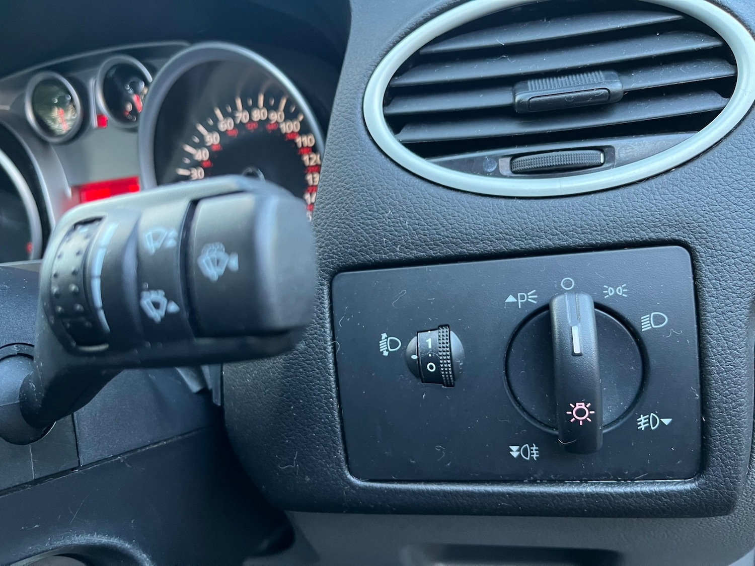 Used Ford Focus 2008 for sale - 76430456: Photo 32