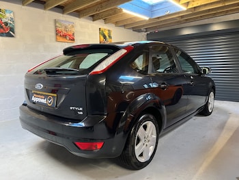 Used Ford Focus 2008 for sale - 76430456: Photo