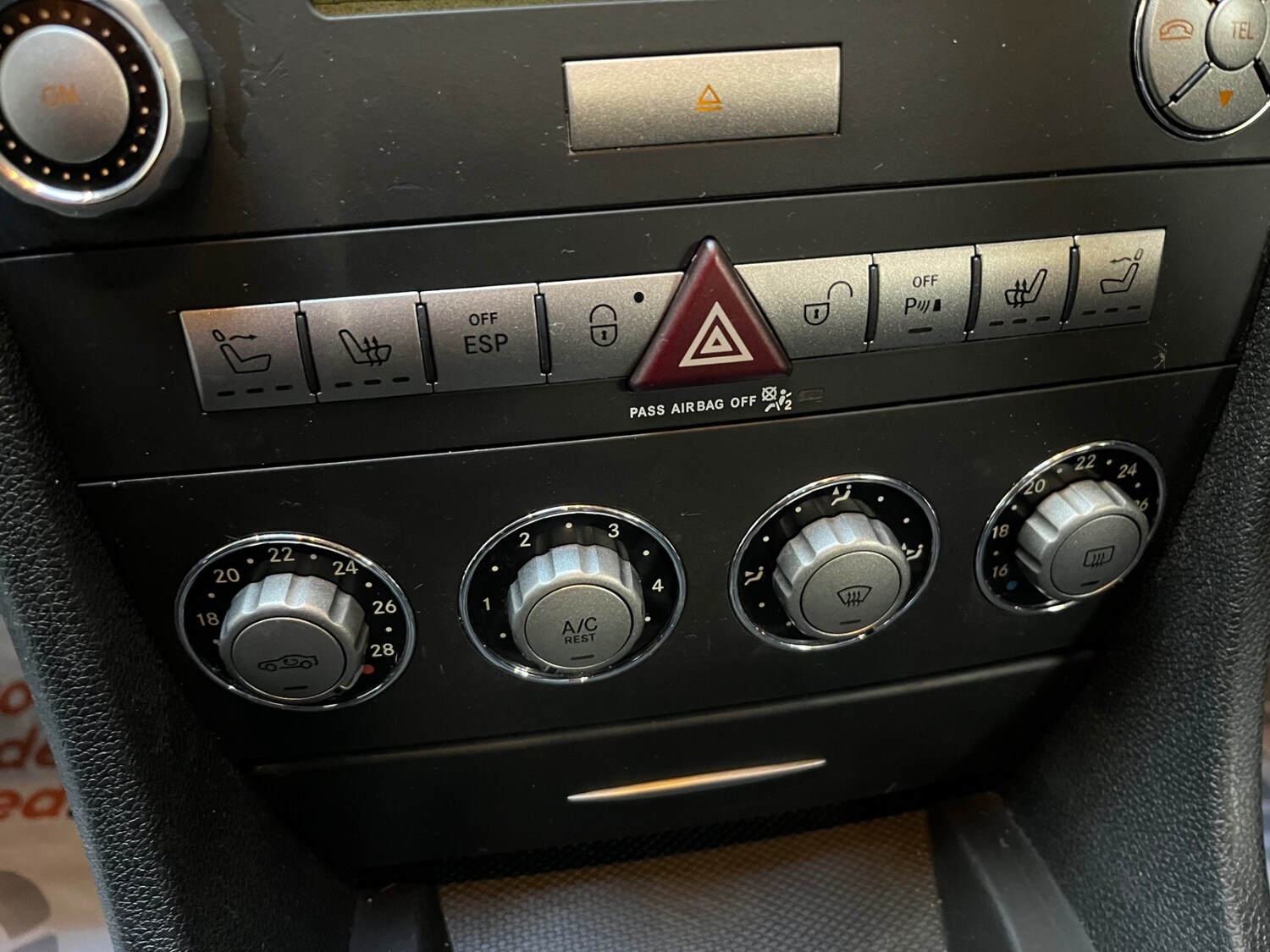 Used Mercedes-Benz SLK 2007 for sale - 77548418: Photo 34