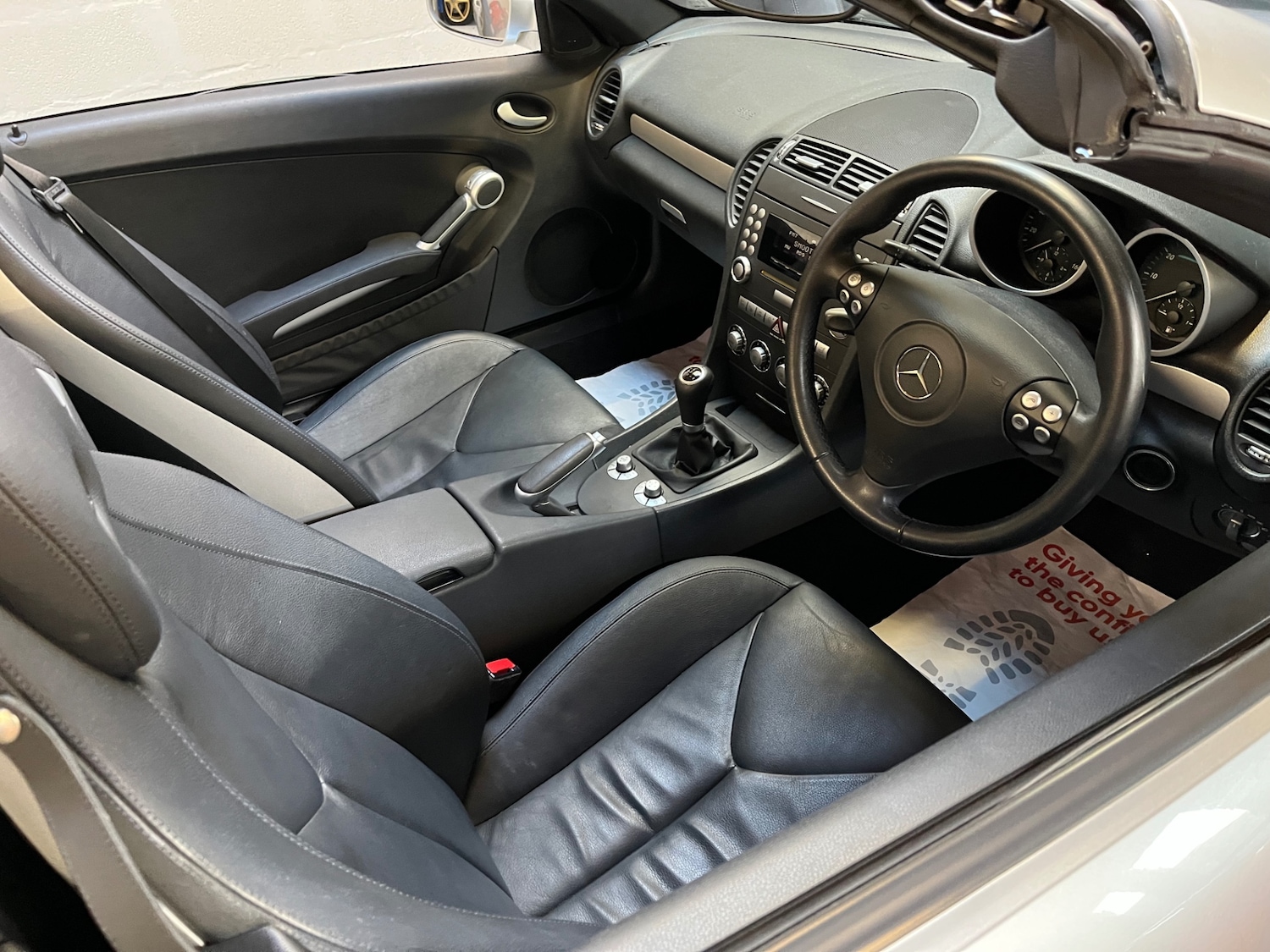 Used Mercedes-Benz SLK 2007 for sale - 77548418: Photo 6