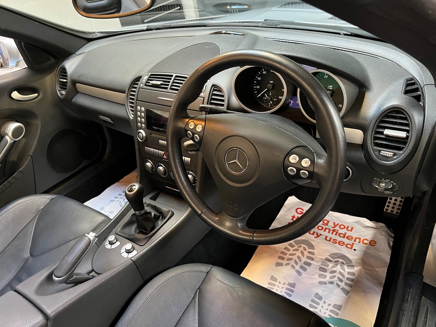 Used Mercedes-Benz SLK 2007 for sale - 77548418: Photo 9