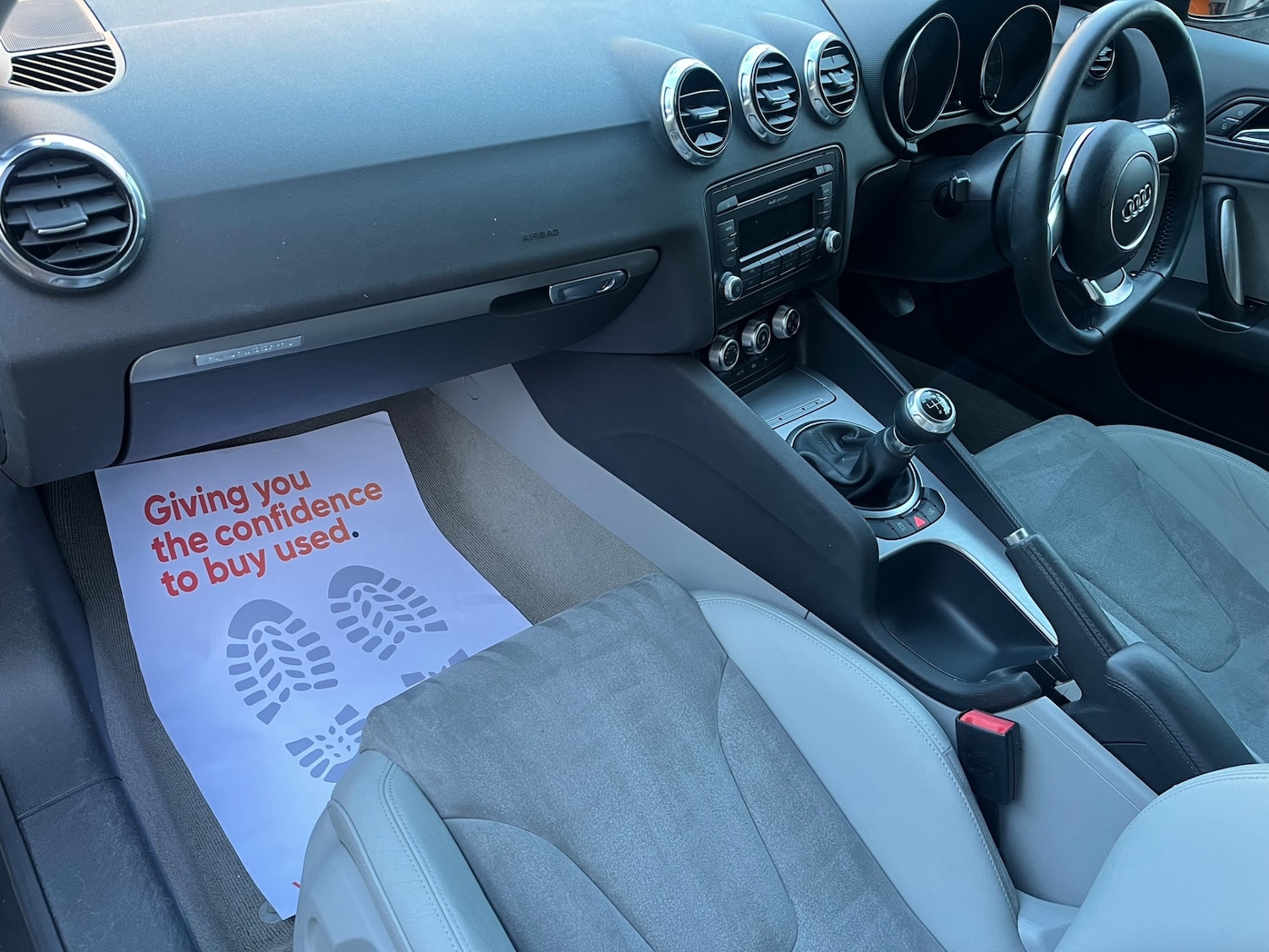 Used Audi TT 2011 for sale - 76603725: Photo 21