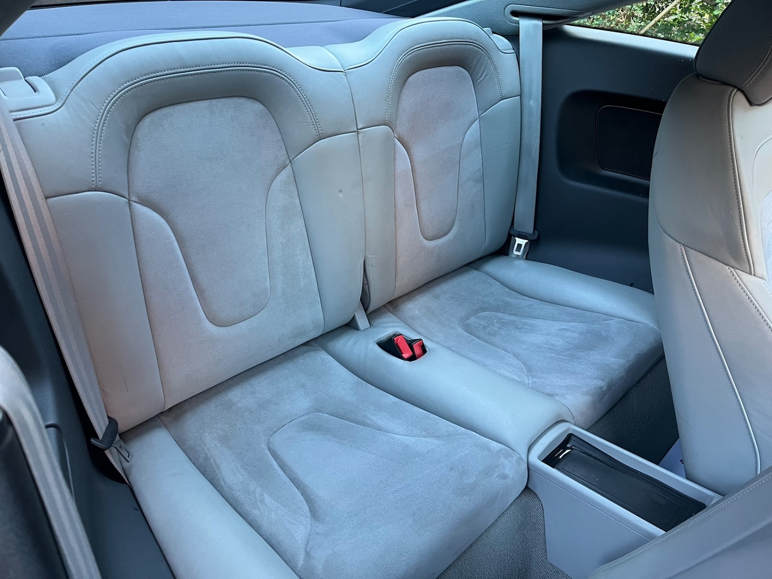 Used Audi TT 2011 for sale - 76603725: Photo 24