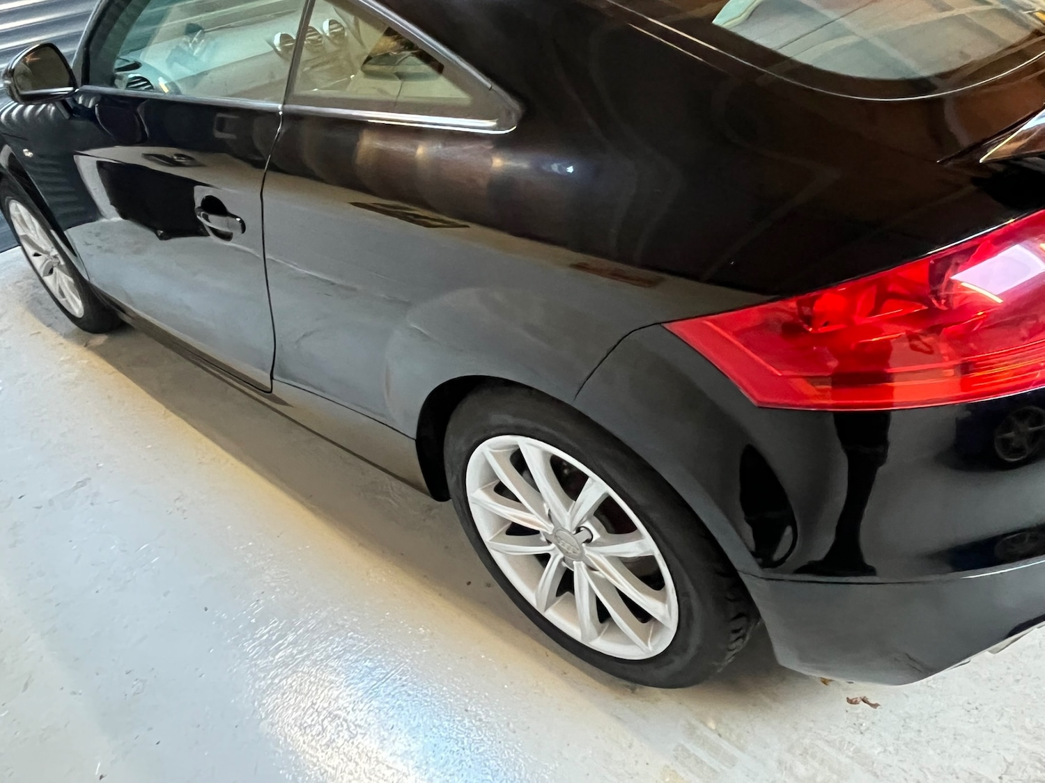 Used Audi TT 2011 for sale - 76603725: Photo 41